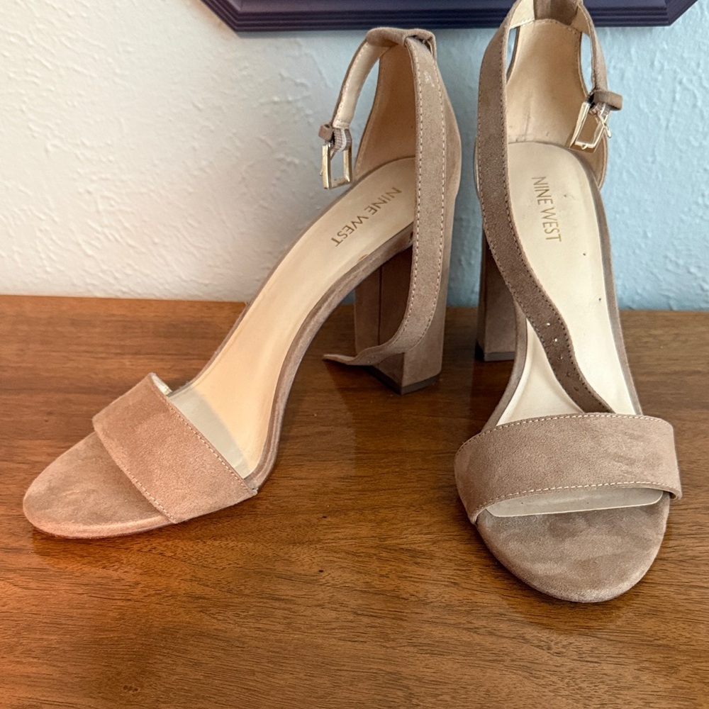 Nine West Women's Brown Block Heel Sandals